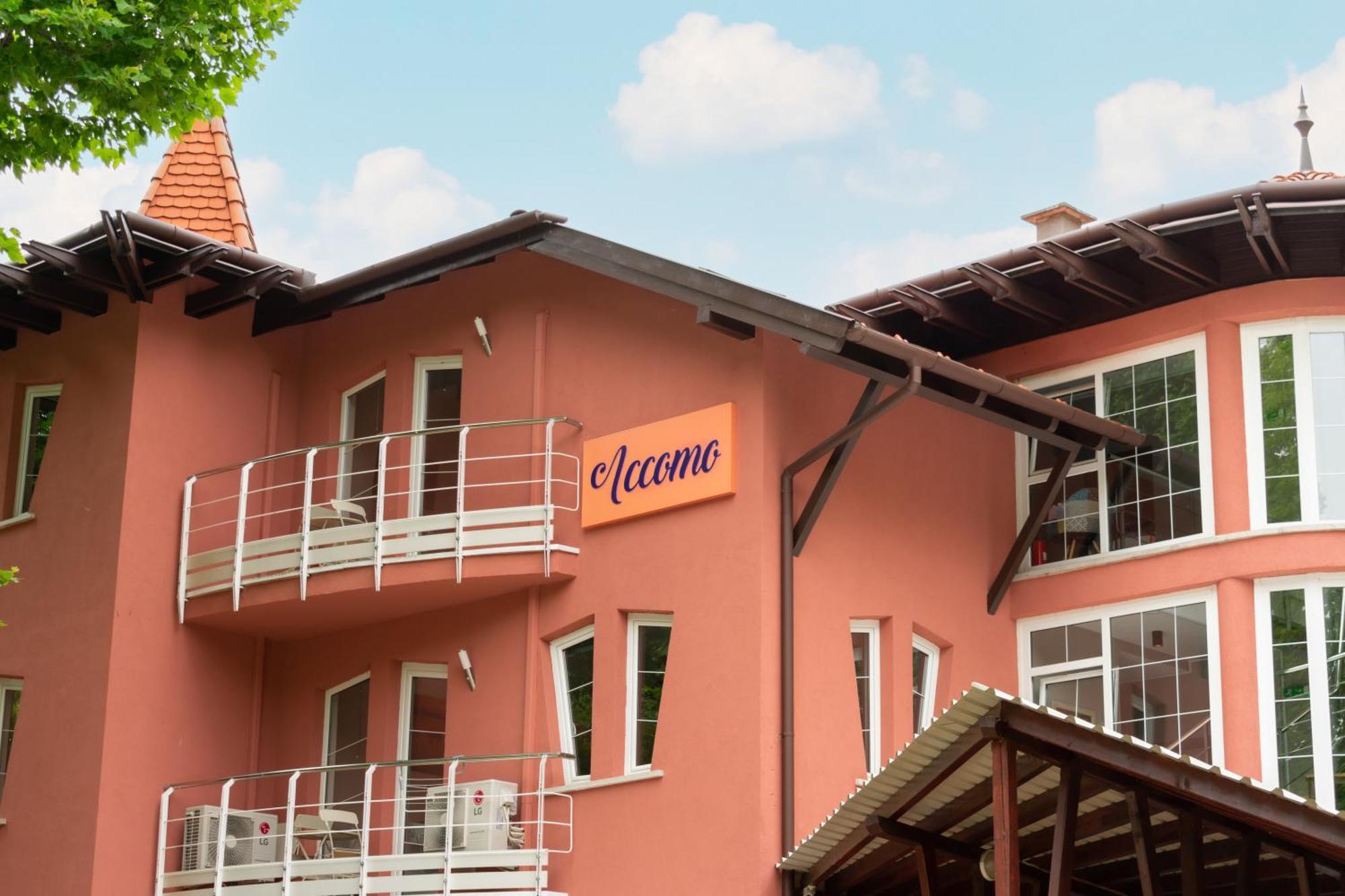 Accomo Apartmanhaz Siófok Extérieur photo